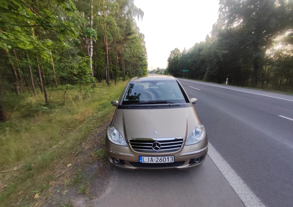 Mercedes-Benz Klasa A cena 16000 przebieg: 134000, rok produkcji 2005 z Nidzica małe 211